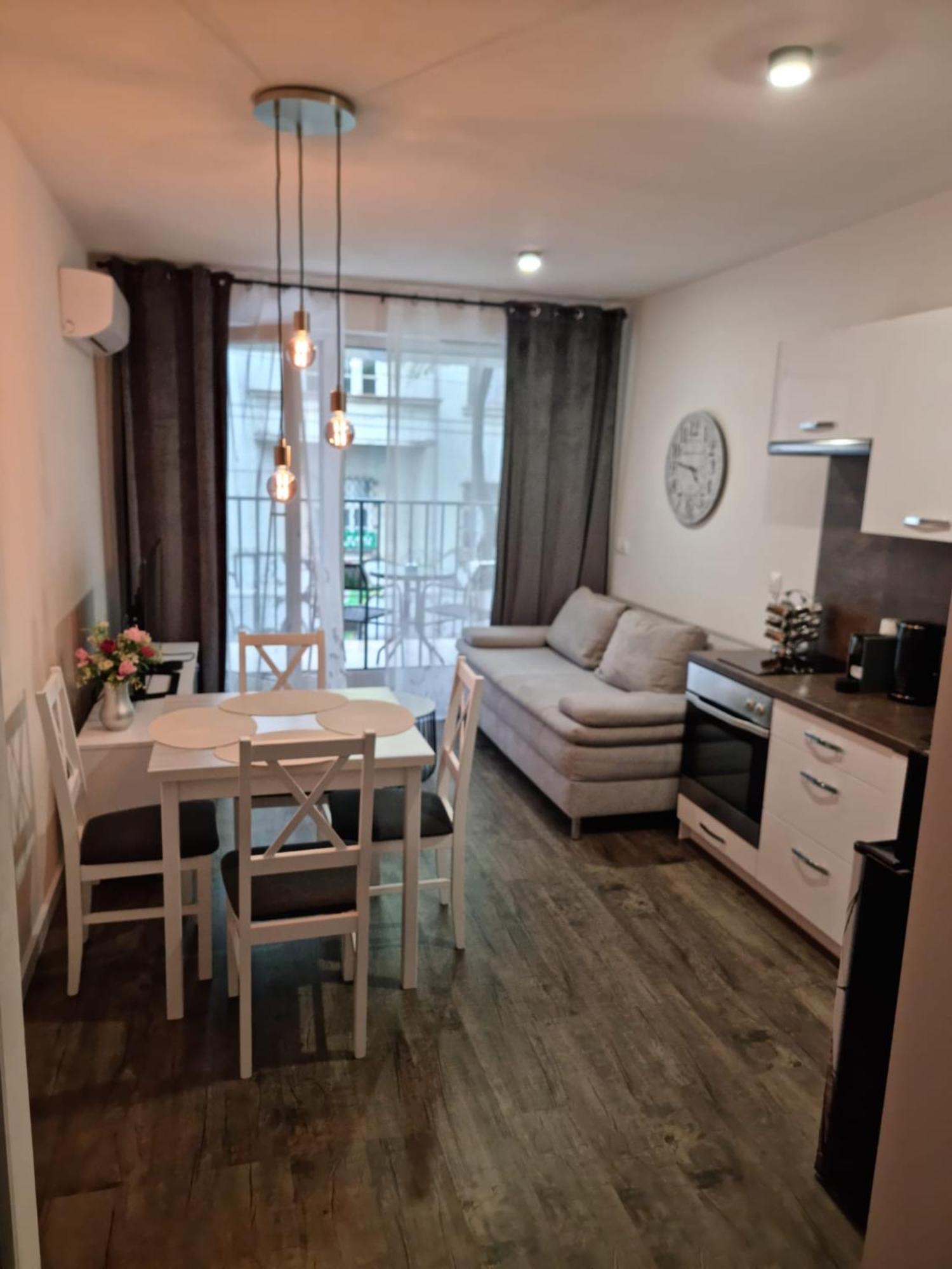 Apartman - Centrum 布拉迪斯拉发 外观 照片