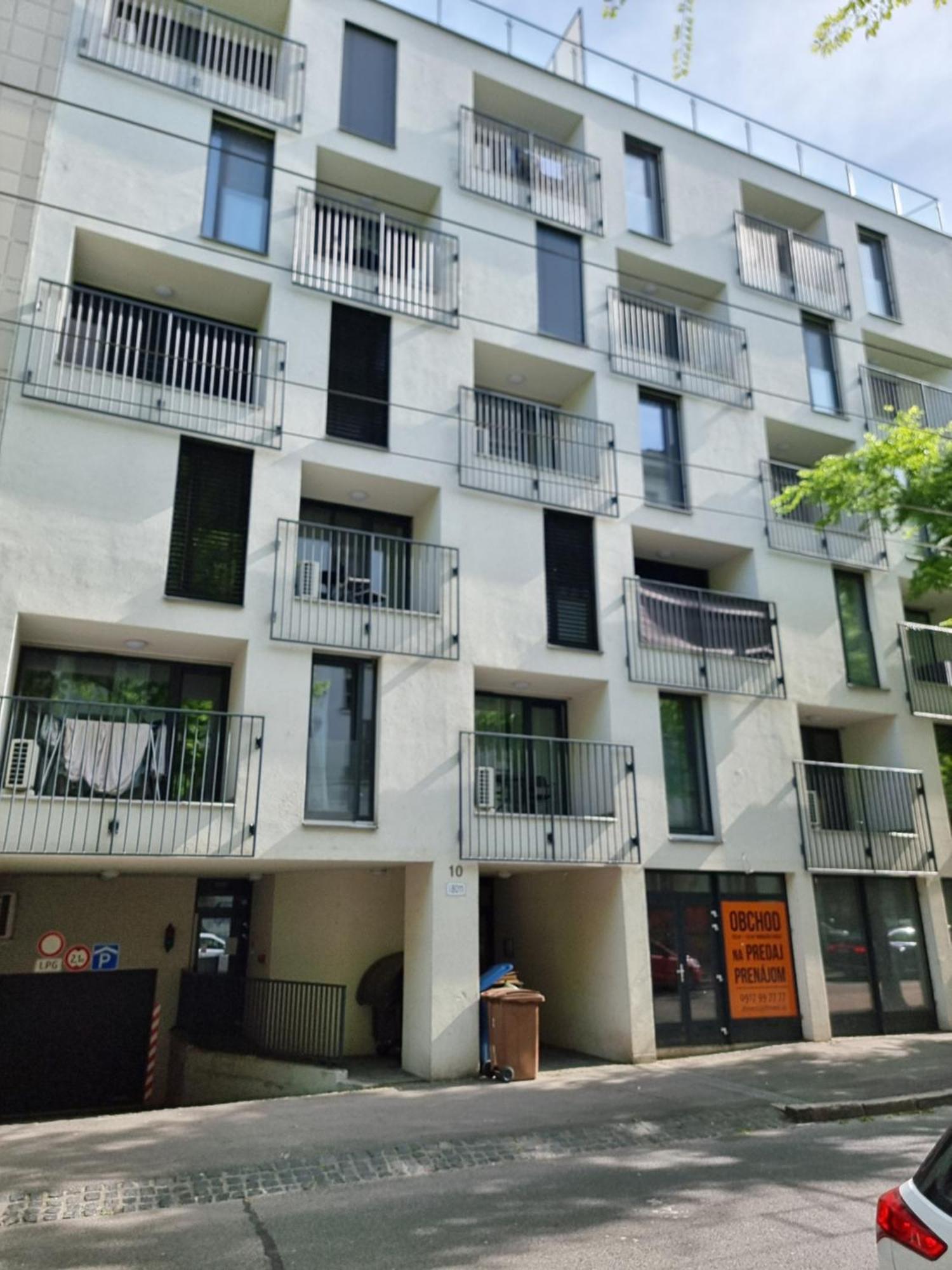 Apartman - Centrum 布拉迪斯拉发 外观 照片